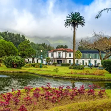 Octant Furnas Hotels