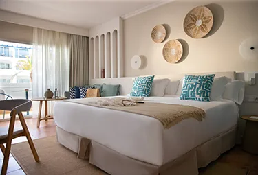 Deluxe, METT Marbella